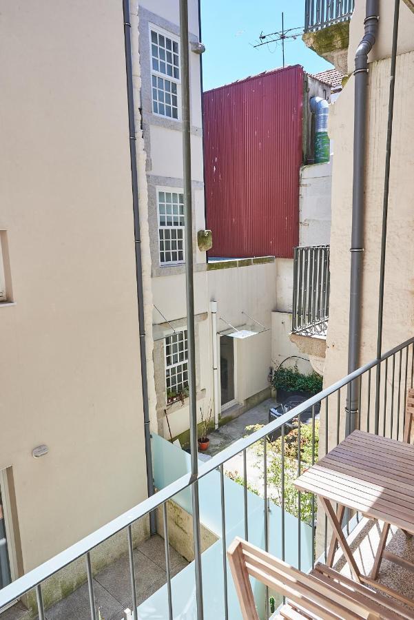 Boutique Rentals-Flores Classic Historical Centre OOporto Esterno foto